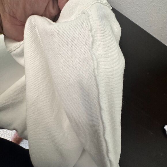 Free People White Oversized Slouchy Tee XL Distressed Raw Hem Boho Casual - Picture 13 of 13